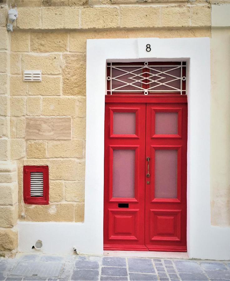 Malta'S Naughtiest Cabaret Apartment อิล-เฟอร์ยานา ภายนอก รูปภาพ